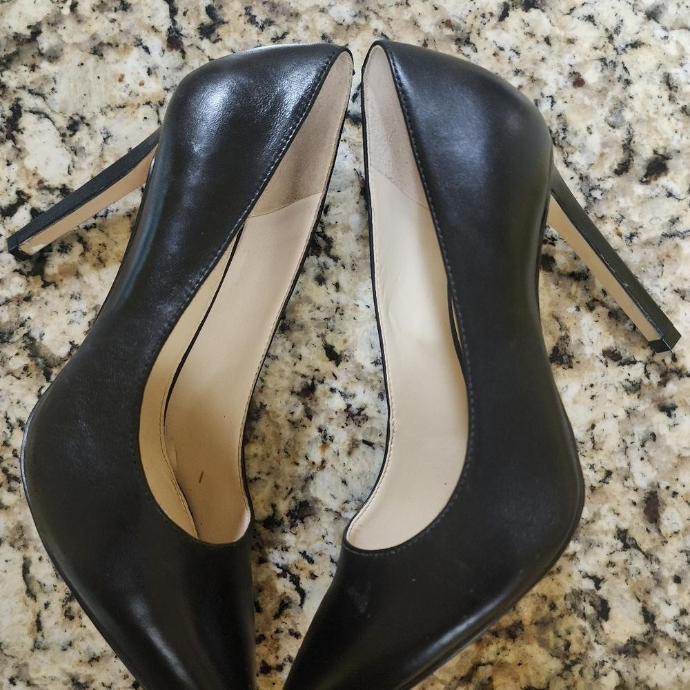 More pictures of shoes